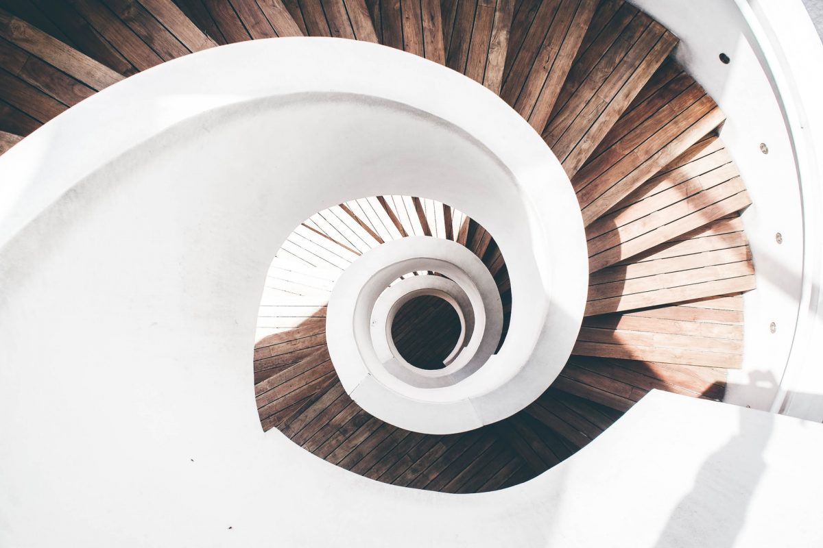 Schody spiralne – nowoczesne rozwiązanie dla domu